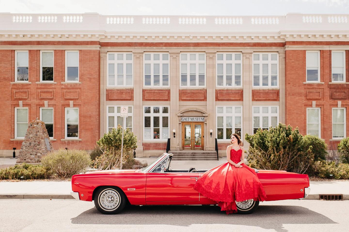 galt museum graduation session